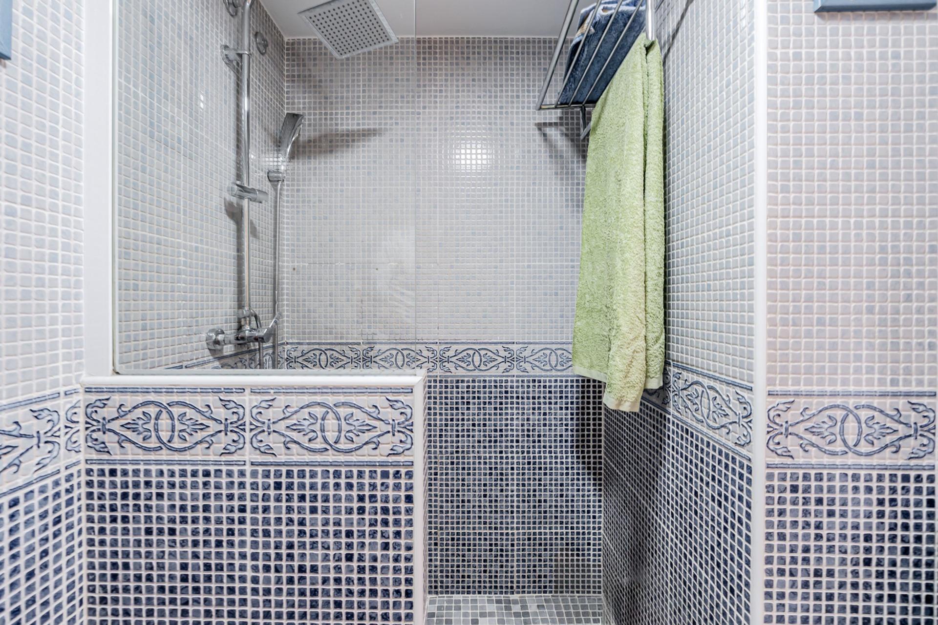 Piso en venta en Madrid 8/25