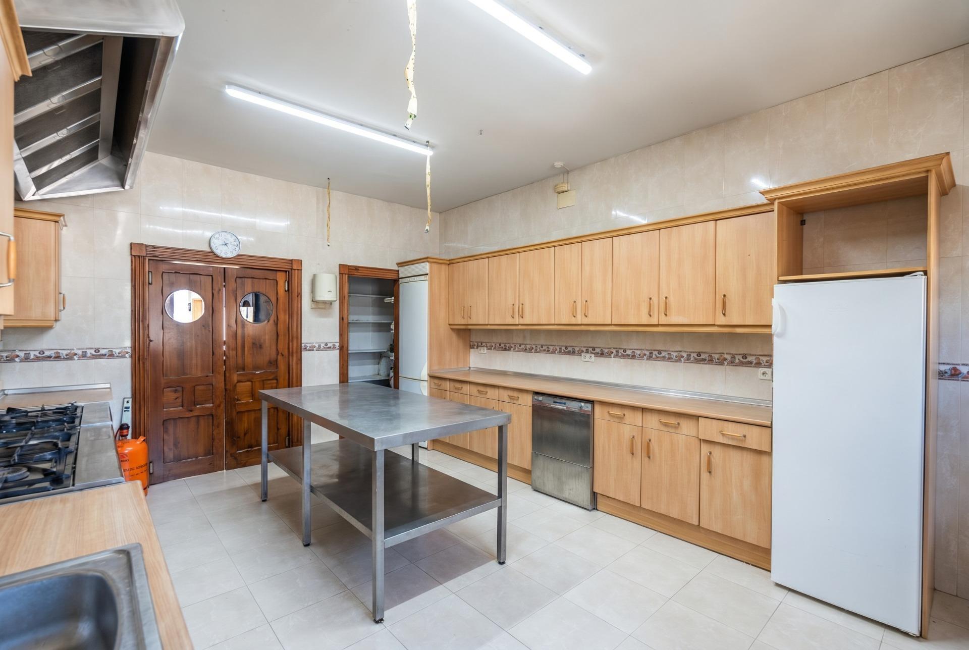 Nave Industrial en venta en Cenicientos 28/58