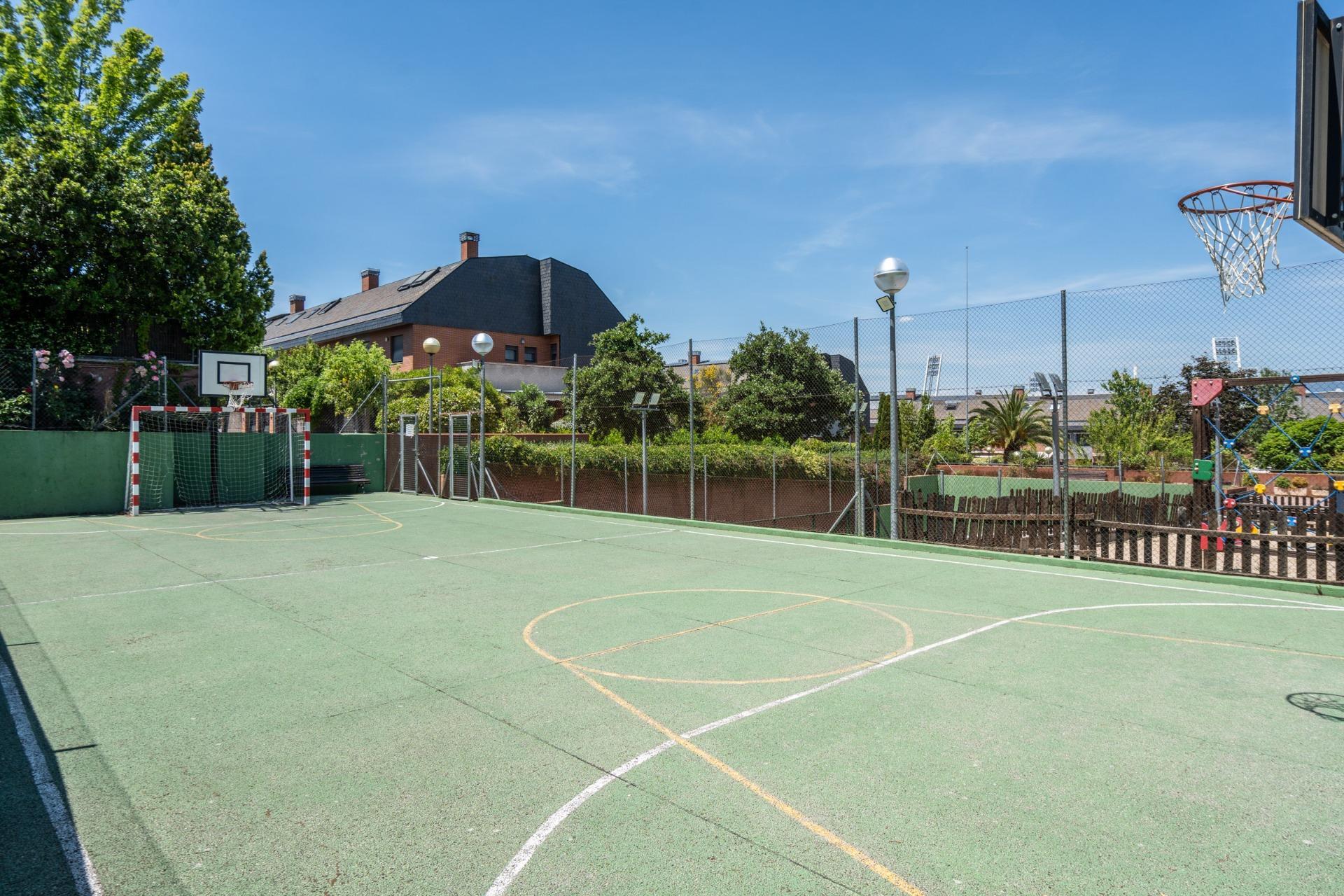 Casa en venta en Las Rozas de Madrid 23/55
