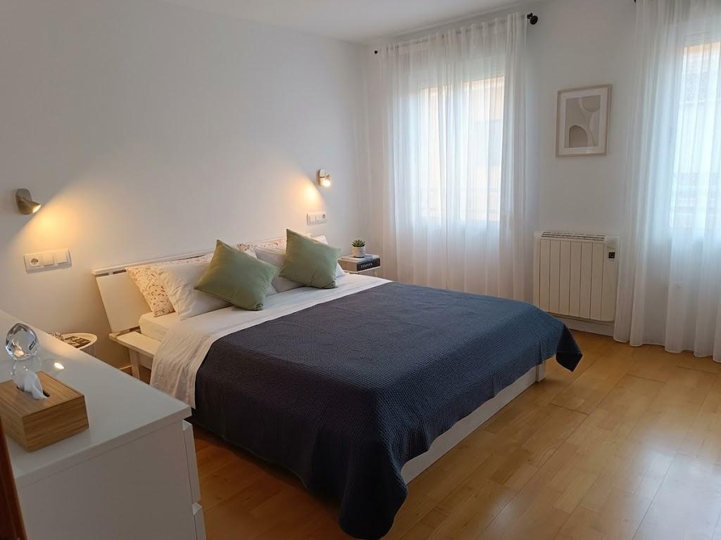 Casa en venta  calle ARDIACA PERE ESPLUGUES, Alzira  1/1