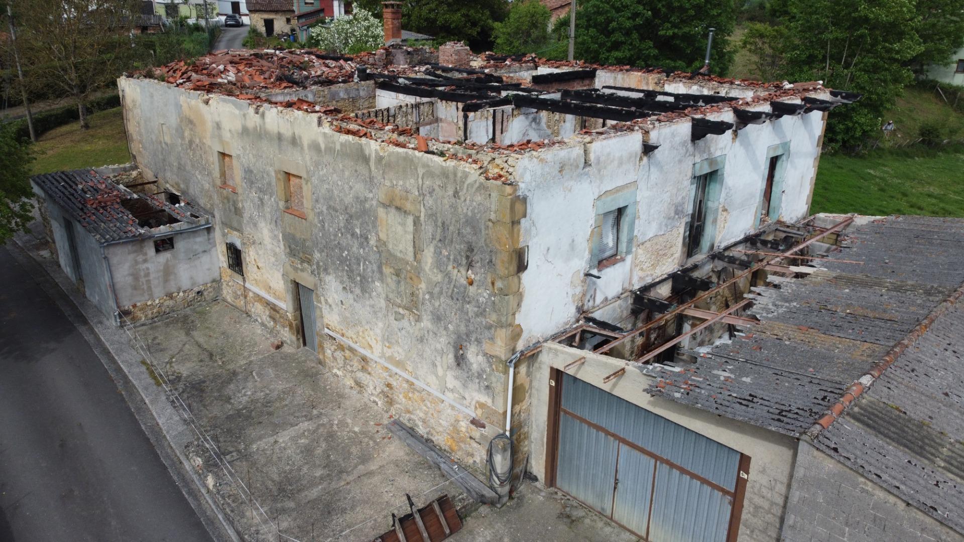 Casa en venta en calle Abajo, 17, Siero 23/63