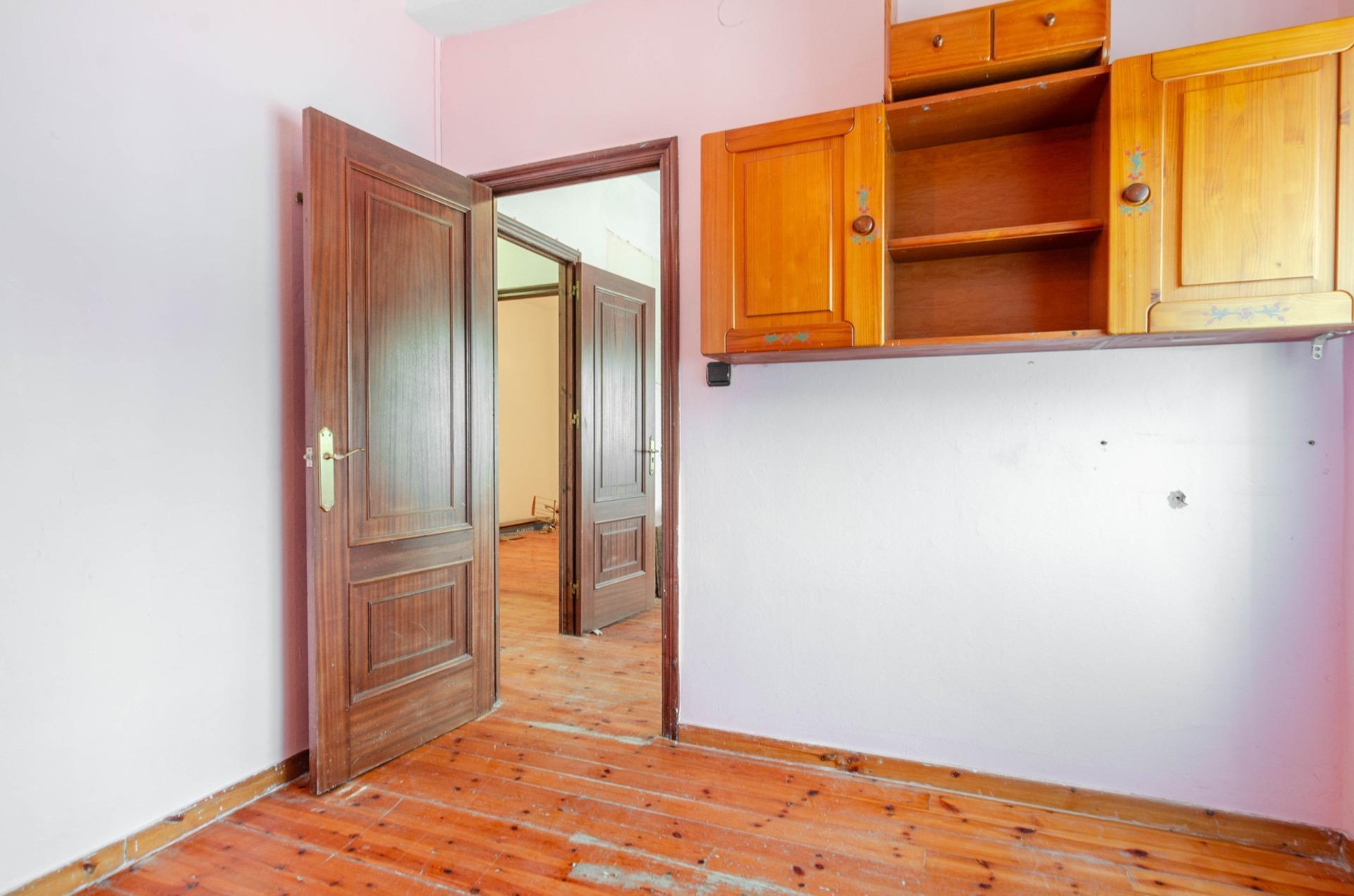Casa en venta en calle Santo Dolfo, 47, Grado 35/71