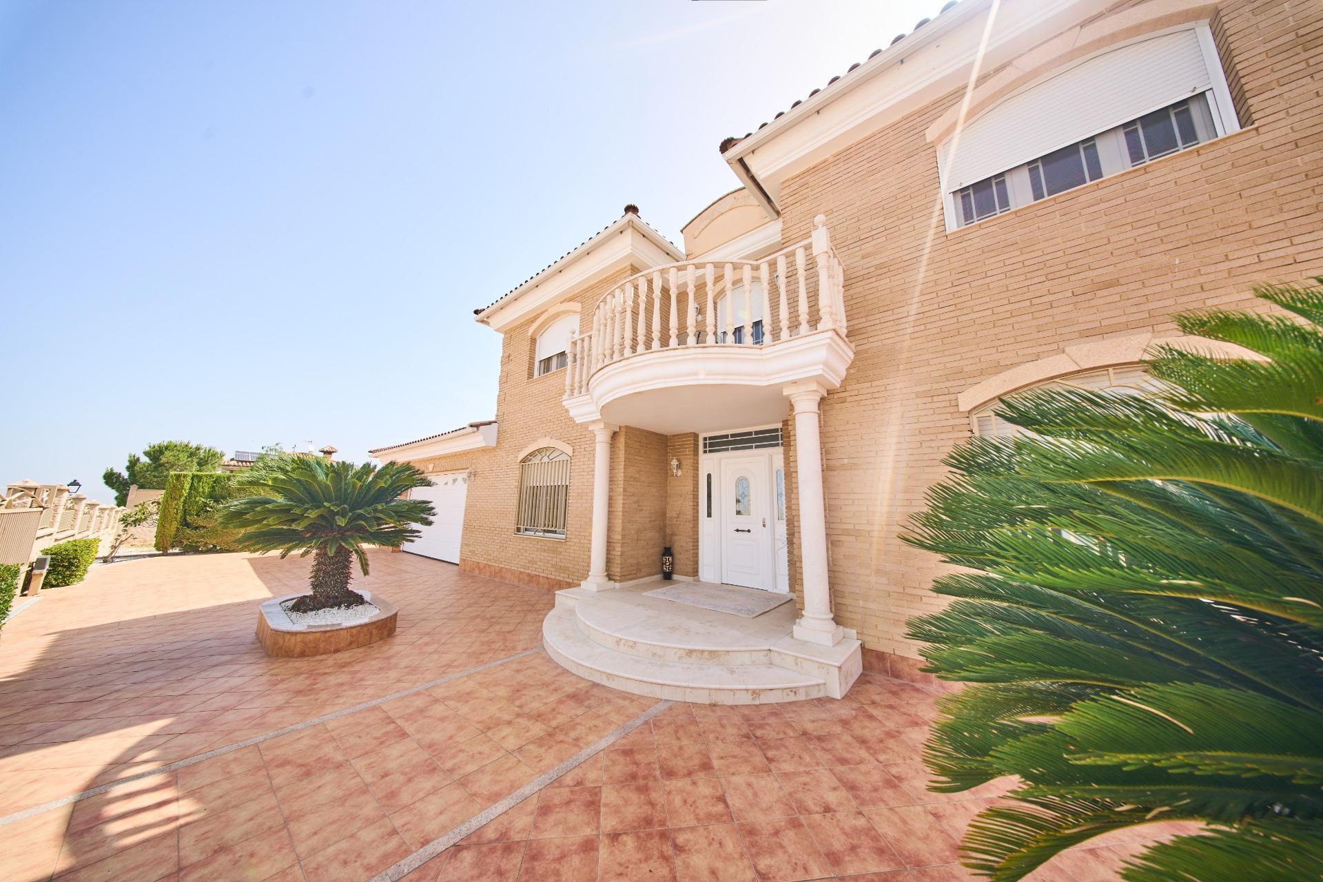 Chalet individual en venta, DÃ­lar, Granada, Granada