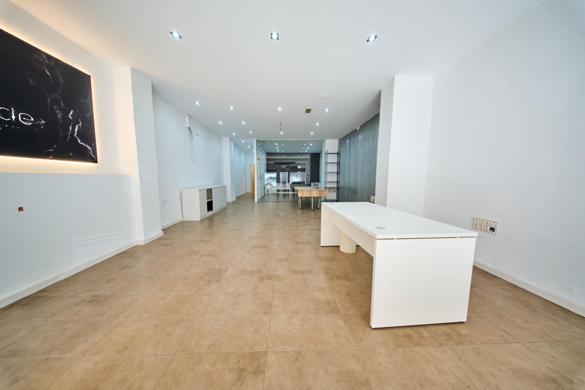 Local Comercial en venta, Ronda - Figares, Granada, Granada