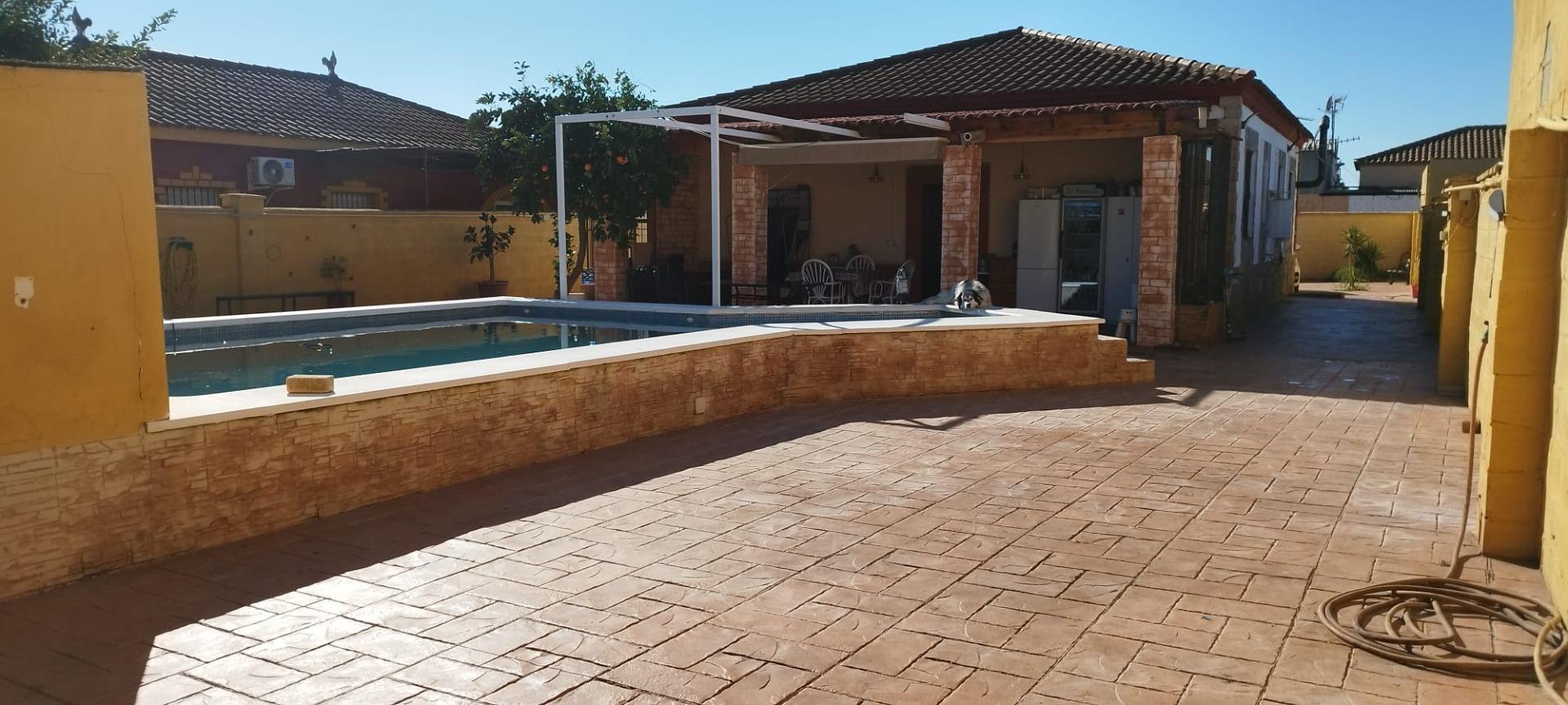 Chalet individual en venta, UrbanizaciÃ³n las Palmas, Torrepalma, Sevilla