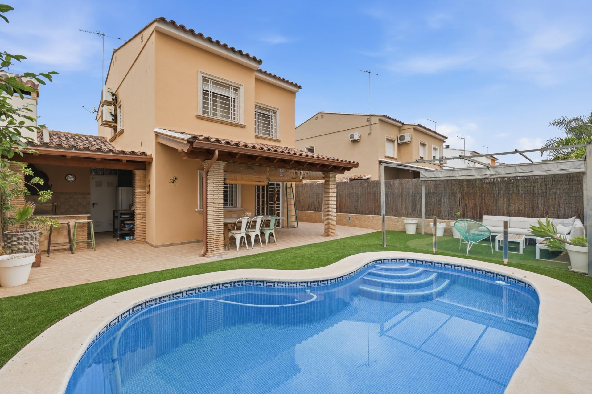Chalet pareado en venta, La Pobla de Vallbona, Valencia/València