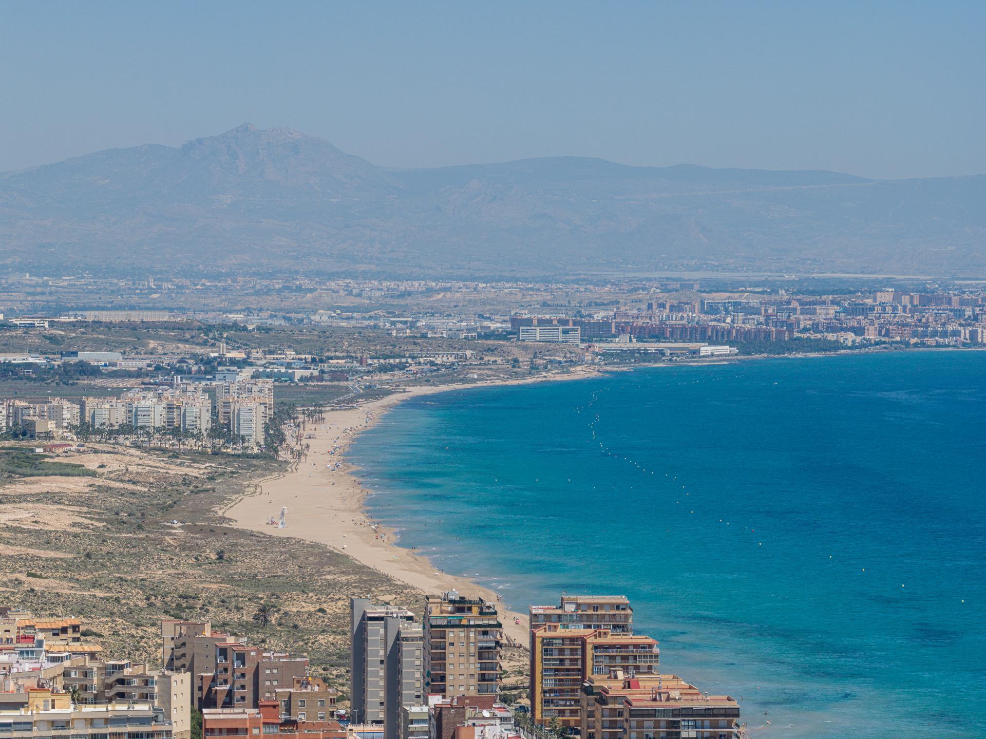 Chalet individual en venta, Los Arenales del Sol