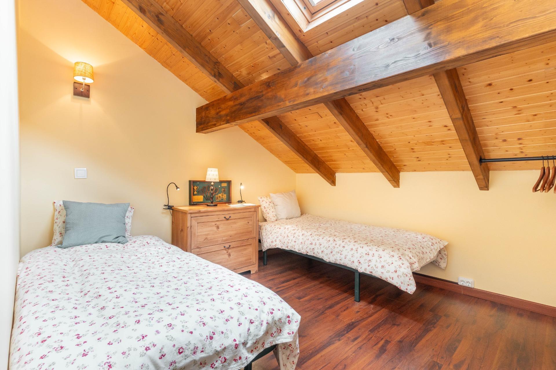 Chalet adosado en venta, CofiÃ±al, LeÃ³n, LeÃ³n
