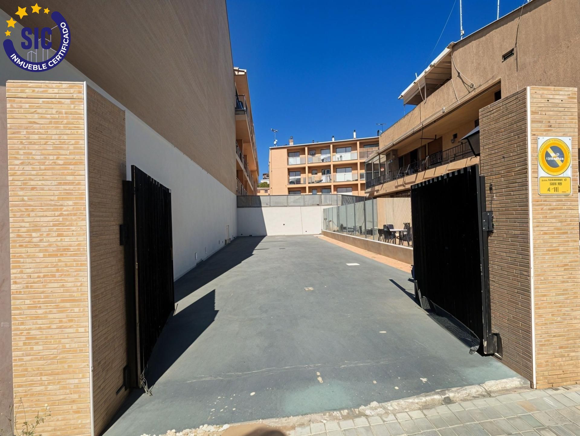 Suelo en venta, Nàquera