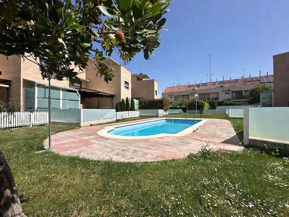 Chalet individual en alquiler, Zaragoza, Zaragoza, Zaragoza