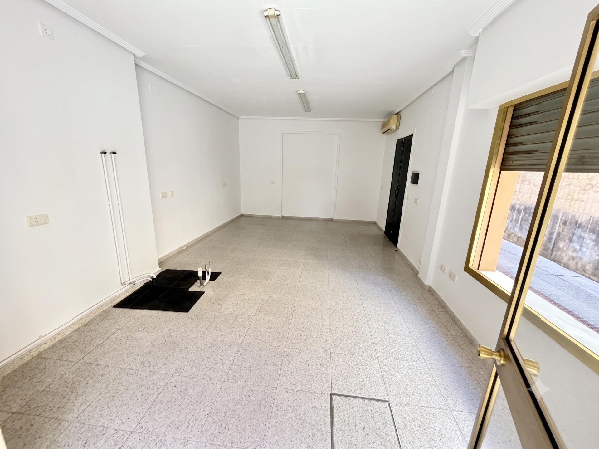 Local Comercial en alquiler, Dos Hermanas, Sevilla, Sevilla