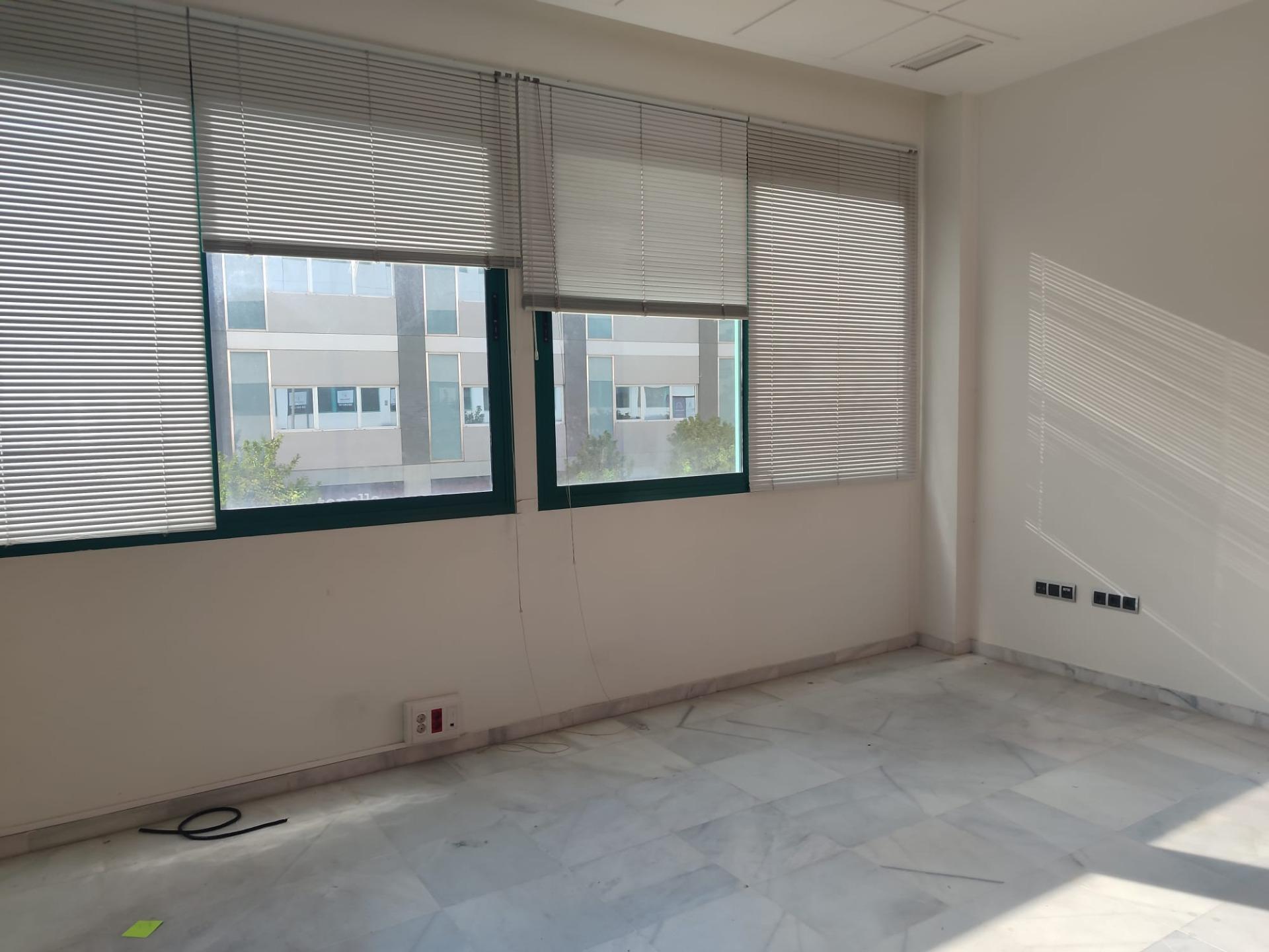 Oficina en alquiler, Sevilla, Sevilla, Sevilla