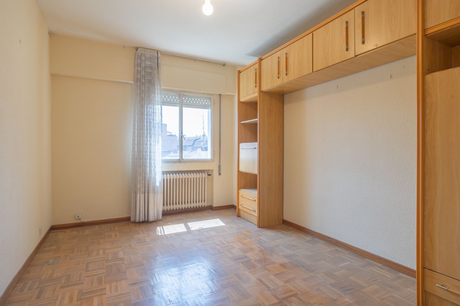 Piso en venta en calle De Los Pontones, Madrid 19/40