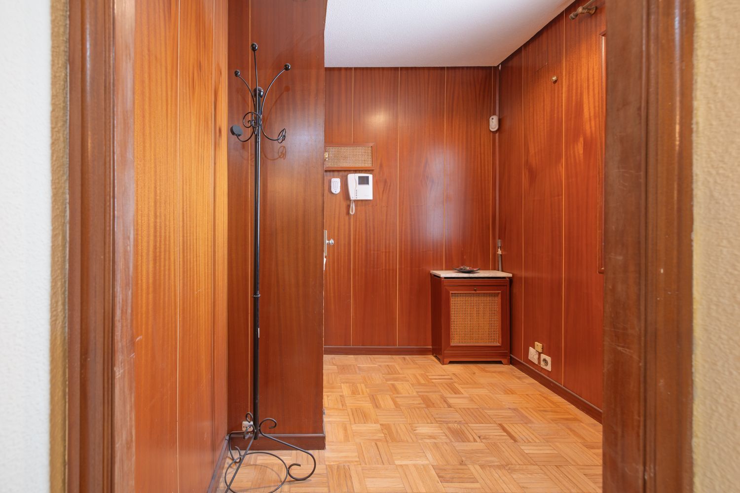 Piso en venta en calle De Los Pontones, Madrid 35/40