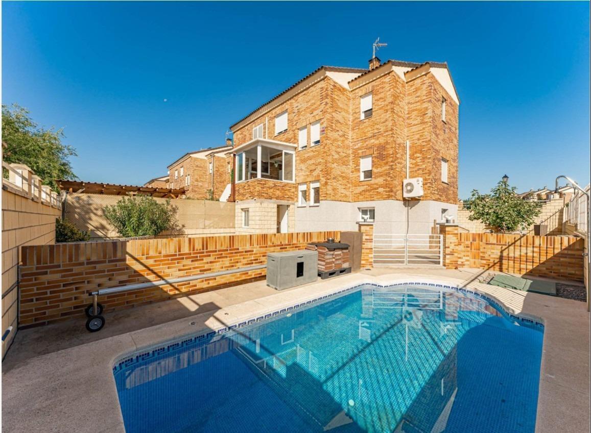 Chalet pareado en venta, Ugena, Toledo, Toledo